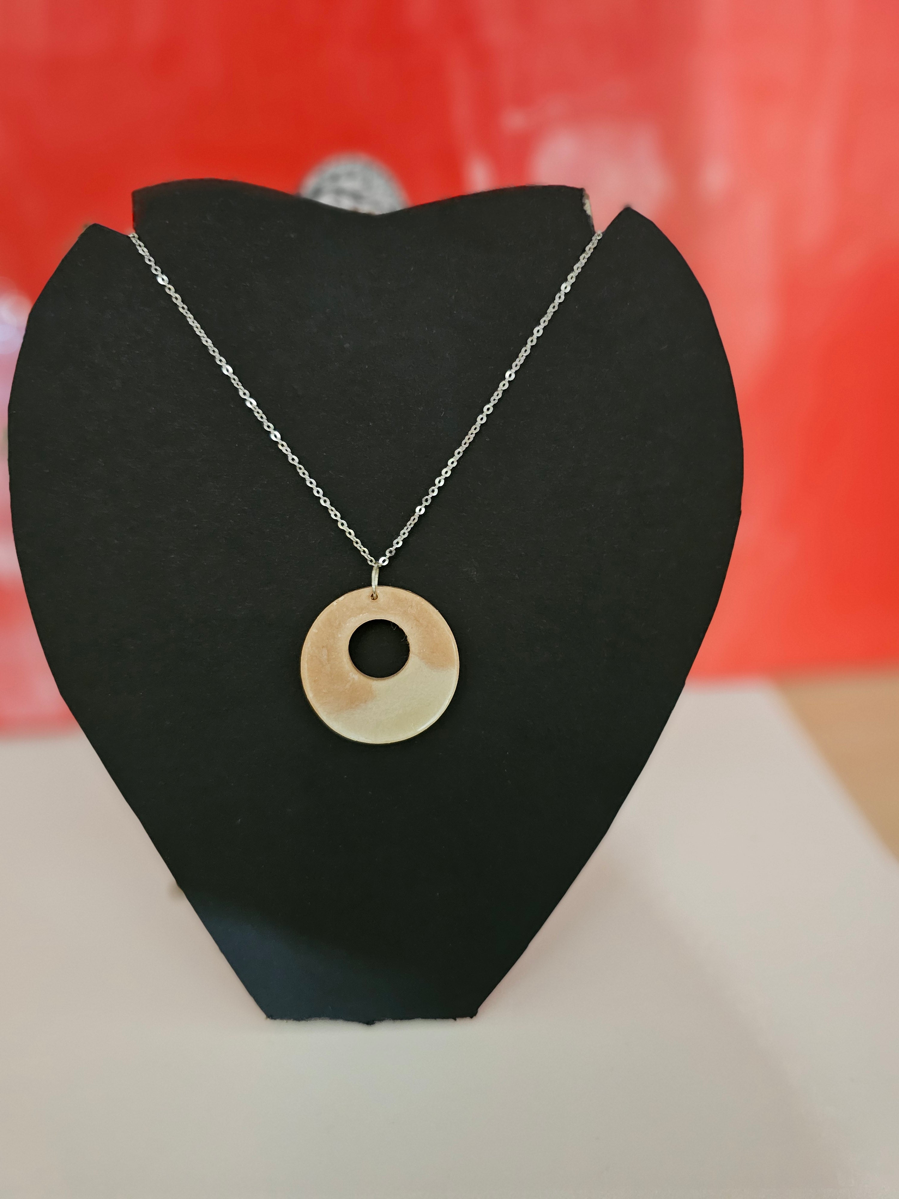 circular resin pendent and chain