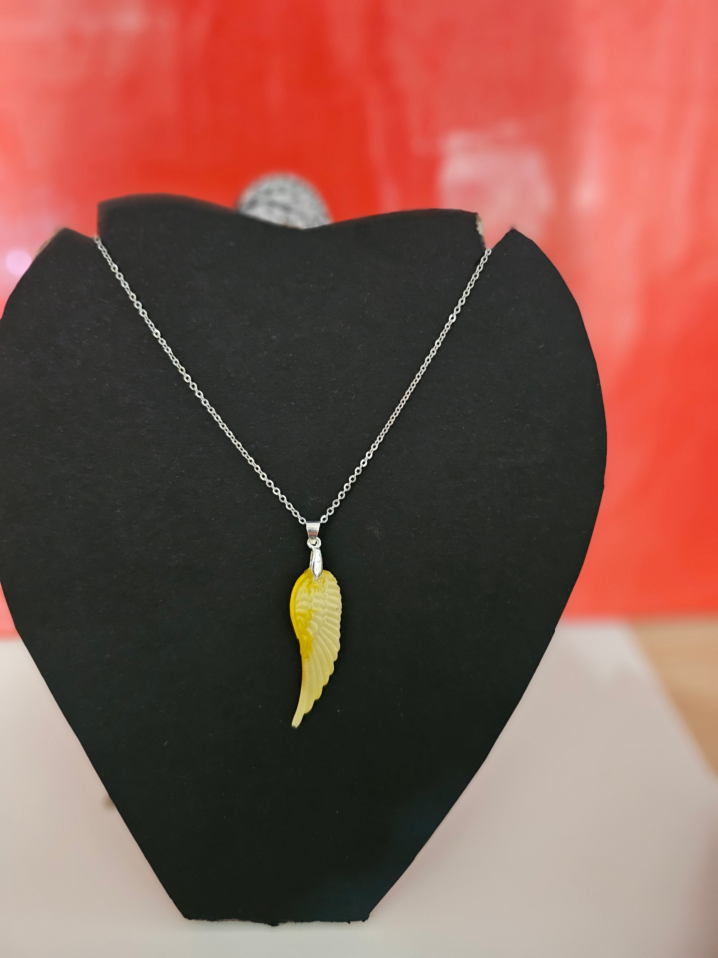 Resin Angel wing pendent and chain