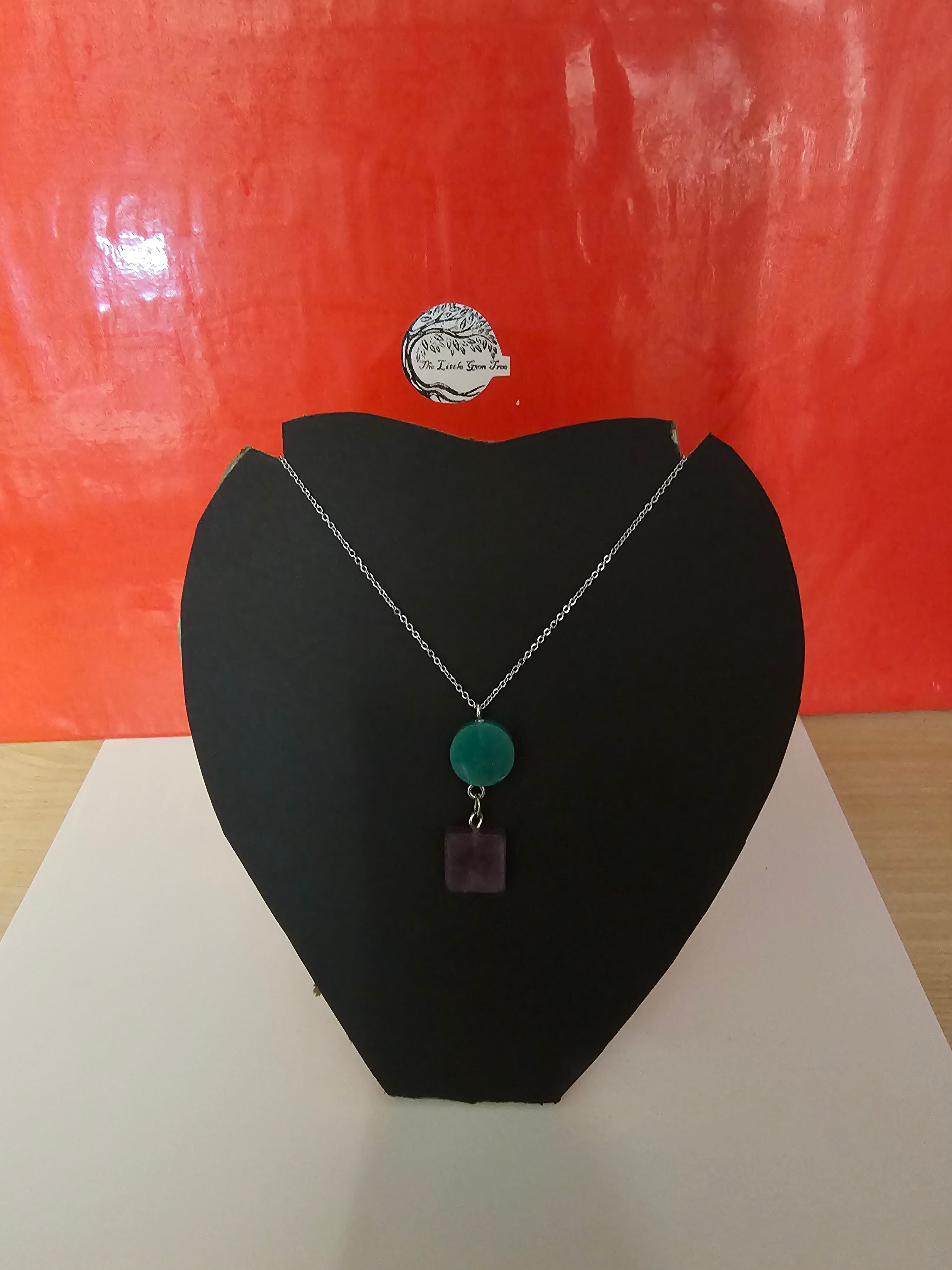 Geometric shapes drop pendent and chain