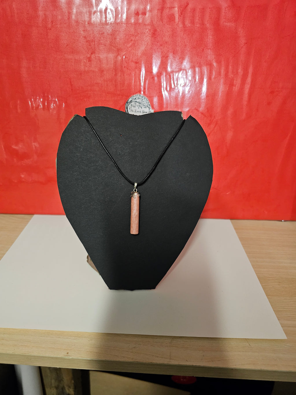 Round pink drop pendent and chain