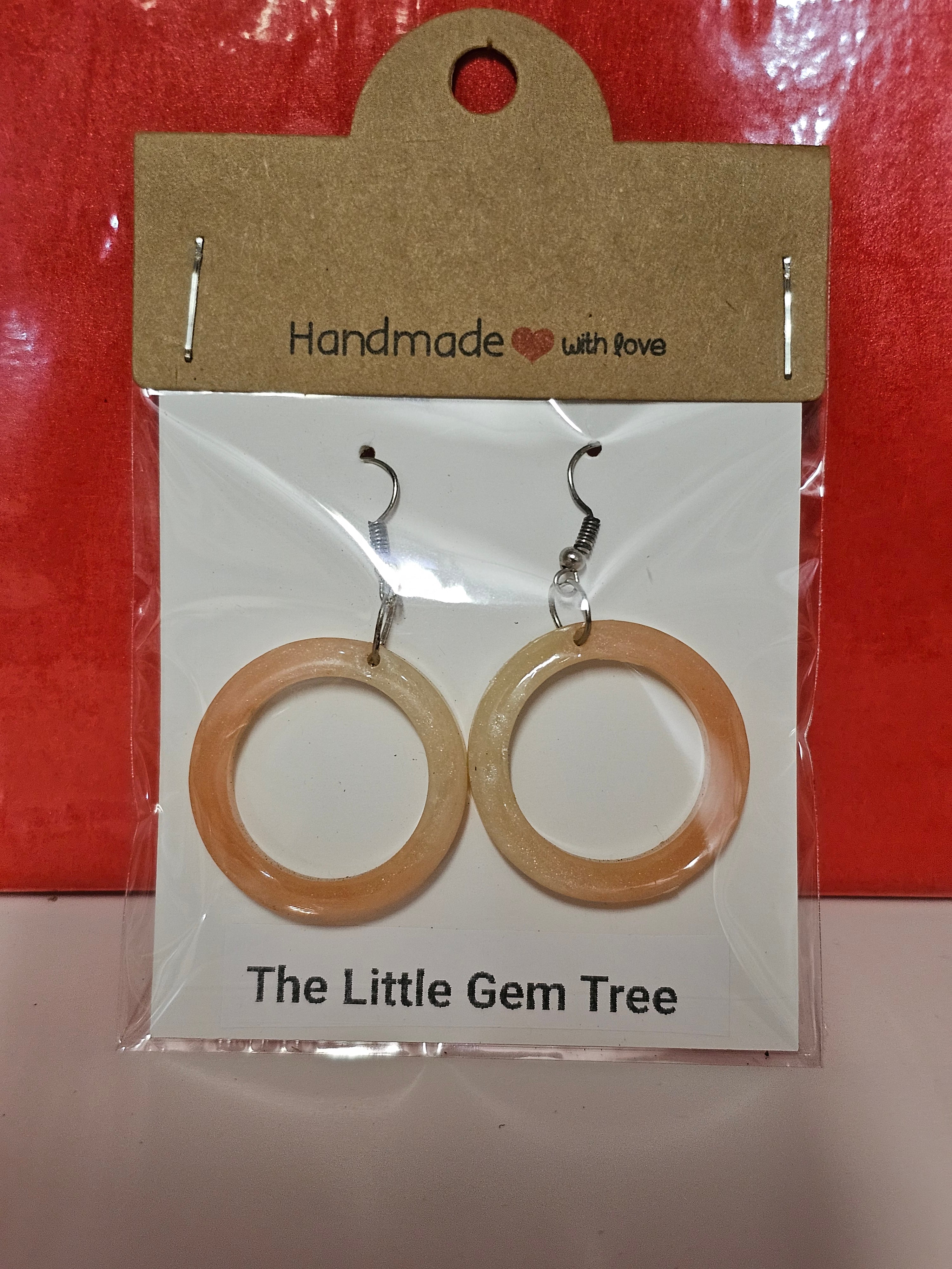 Resin circled drop earrings
