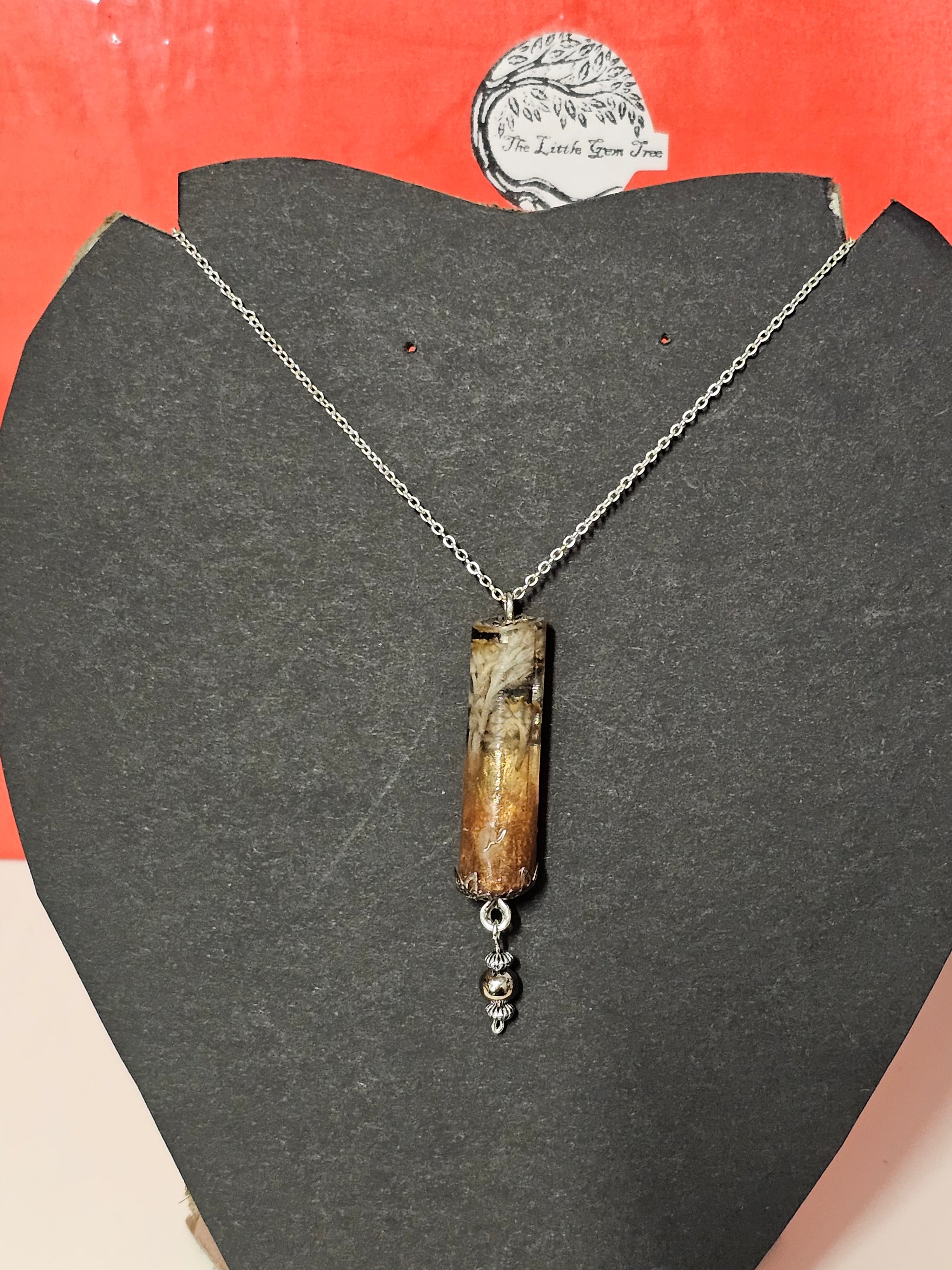 Forget-me-not resin drop pendent and chain