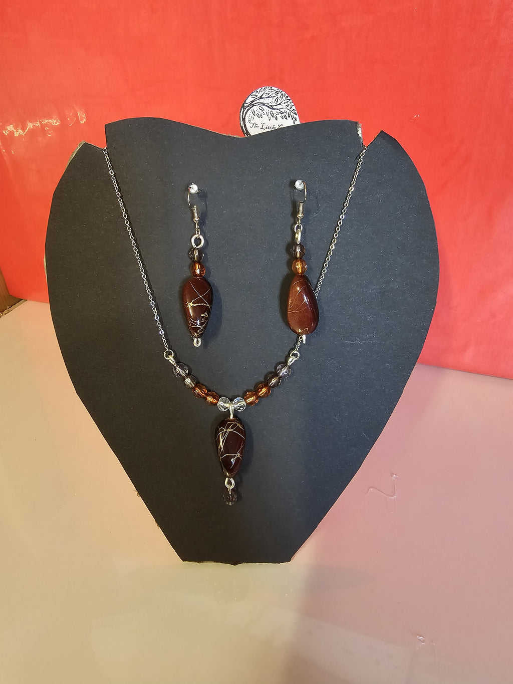 tan and gold swirls beaded earrings and necklace set