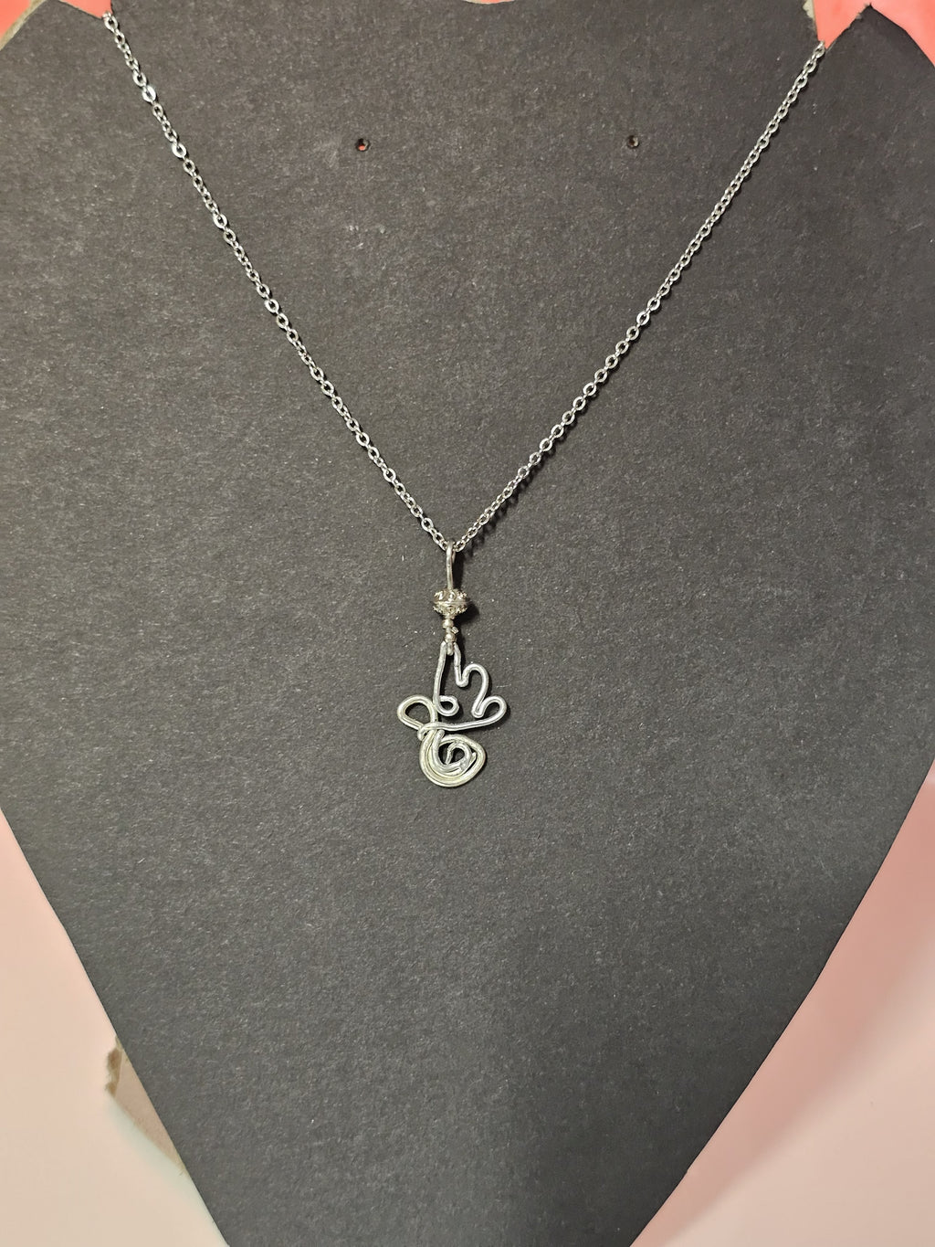 silver swan shape wire pendent