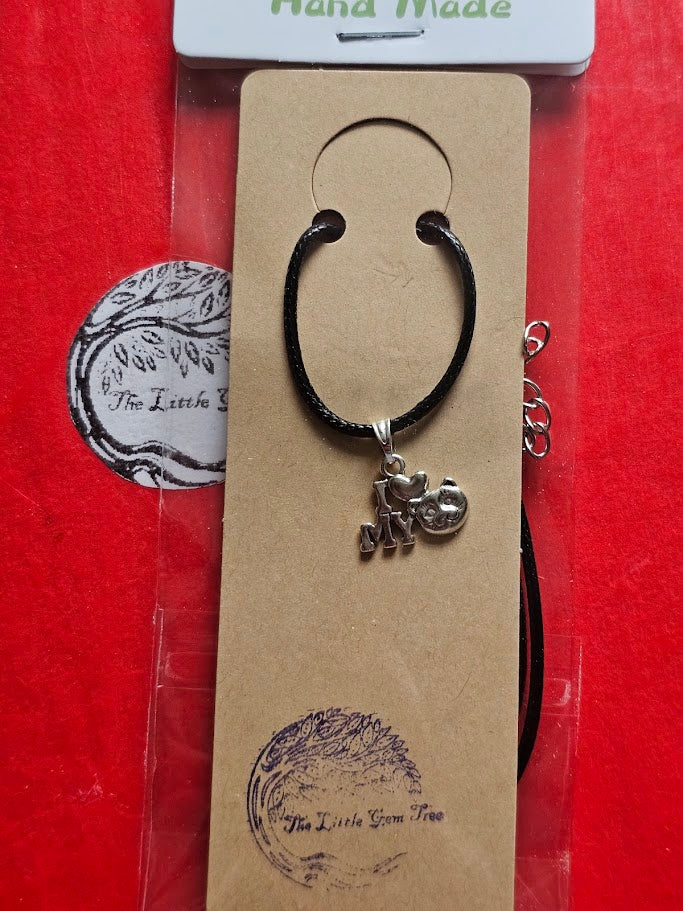 i love my cat pendent on cord