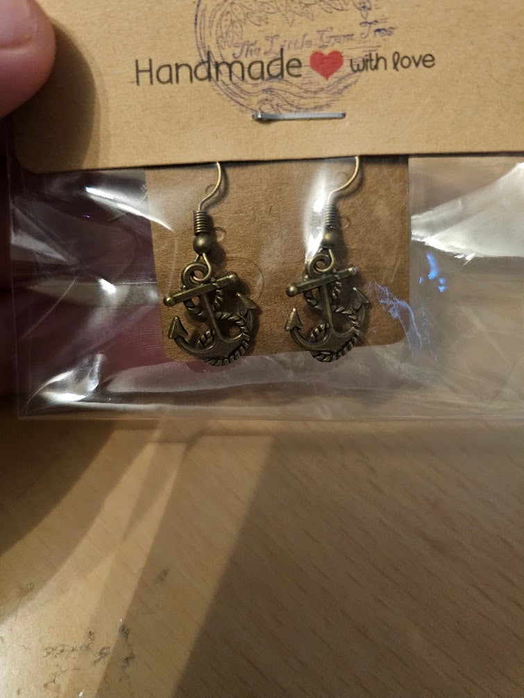 brass anchors earrings