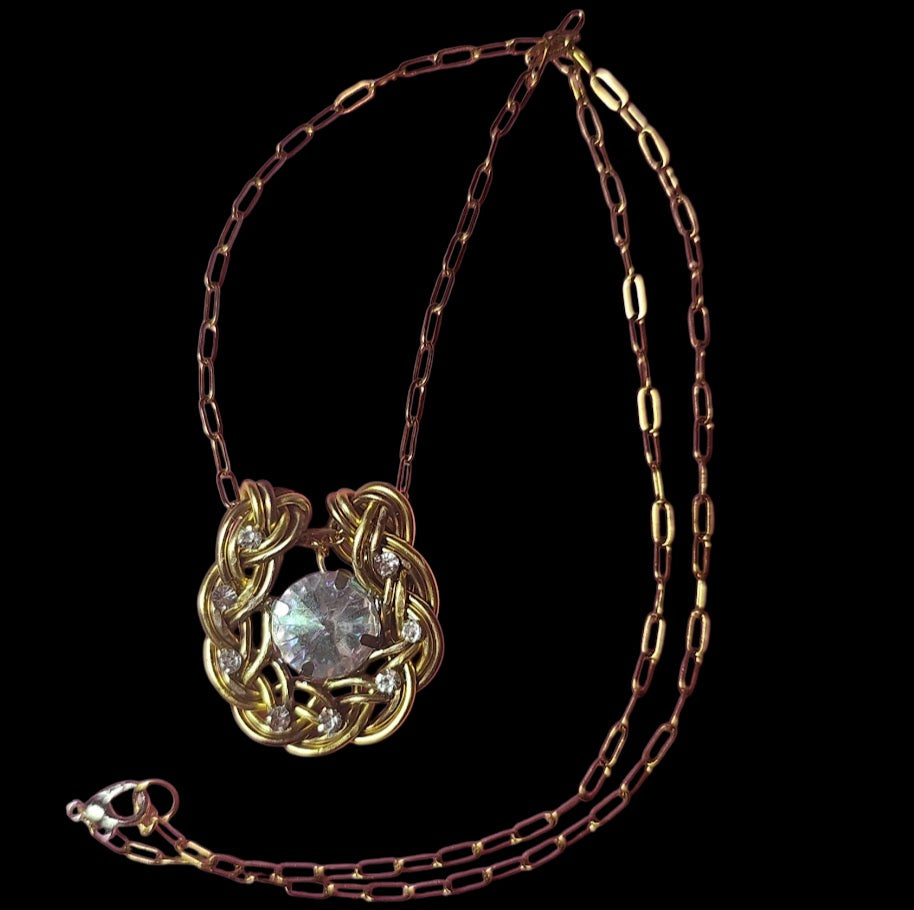 woven horseshoe necklace